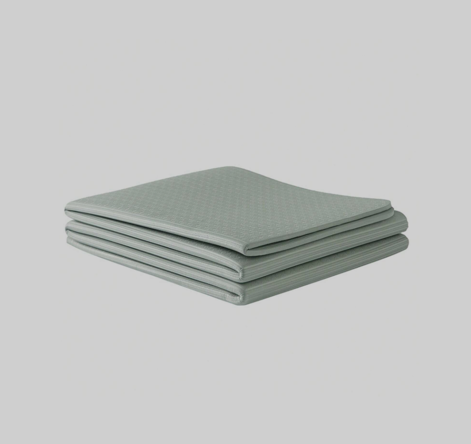 Compact & Versatile Foldable Yoga Mat